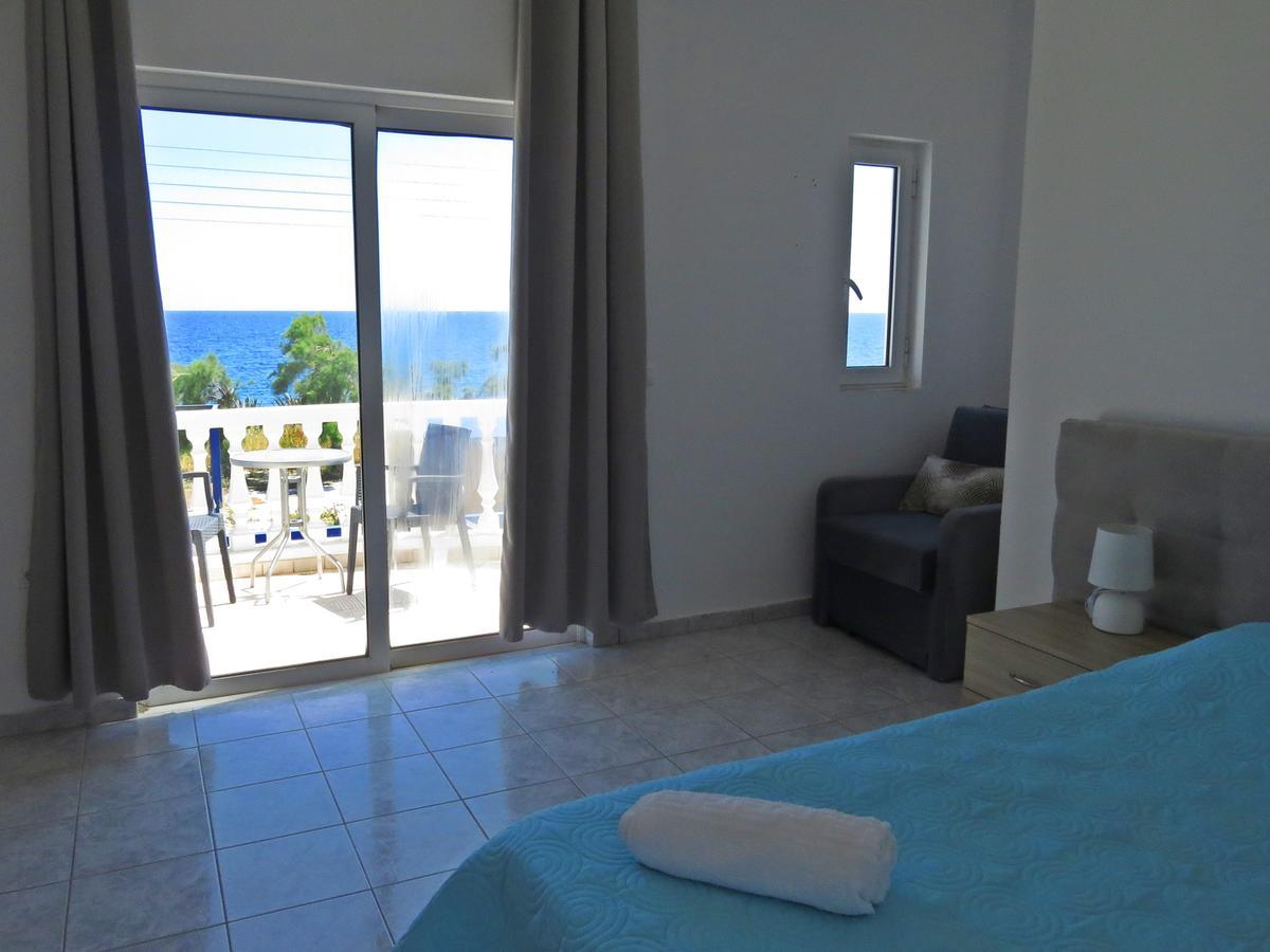 Loukas Beach Rooms Киотари Екстериор снимка