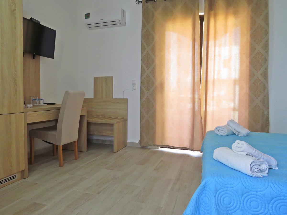 Loukas Beach Rooms Киотари Екстериор снимка