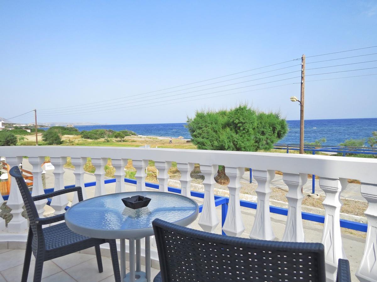 Loukas Beach Rooms Киотари Екстериор снимка