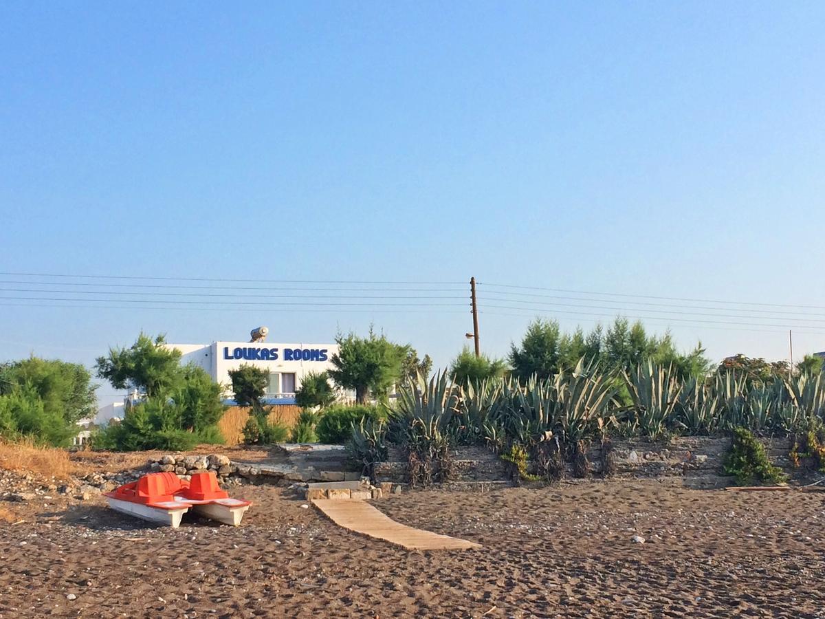 Loukas Beach Rooms Киотари Екстериор снимка
