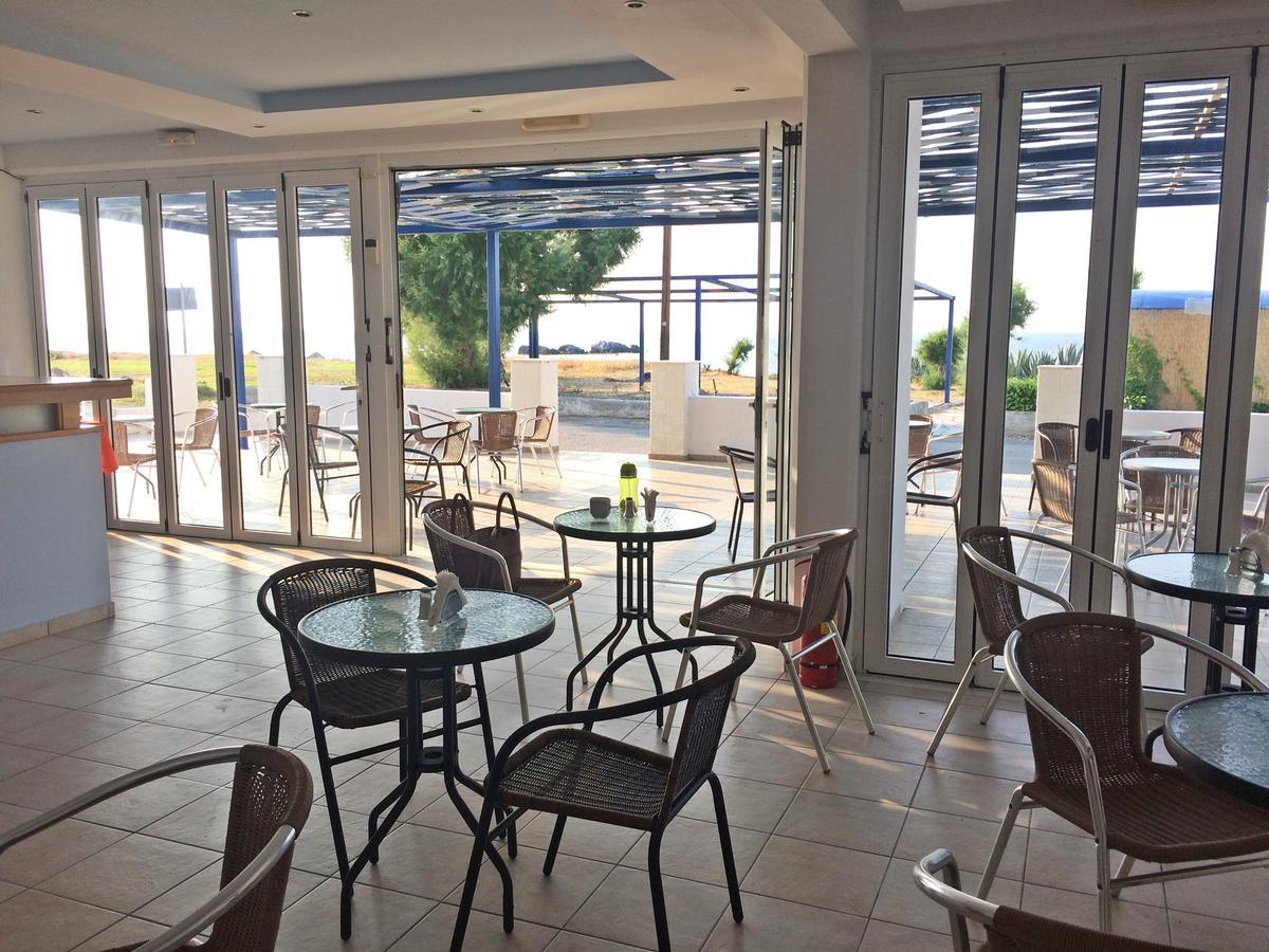 Loukas Beach Rooms Киотари Екстериор снимка
